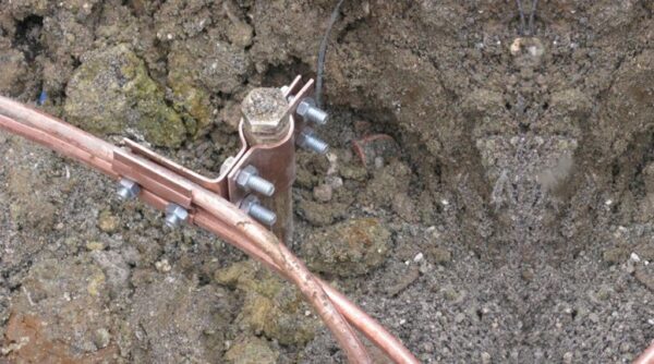 Diseño de mallas de tierra en subestaciones eléctricas: Tipos y ...